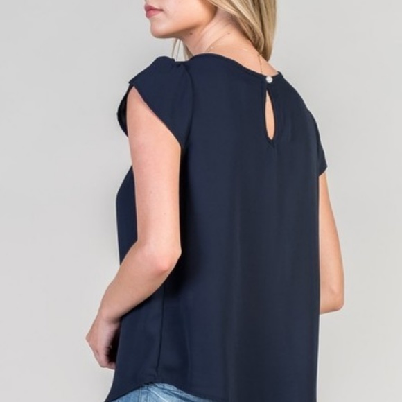 Med. Last one! Black Tulip Sleeve Blouse - Picture 3 of 3